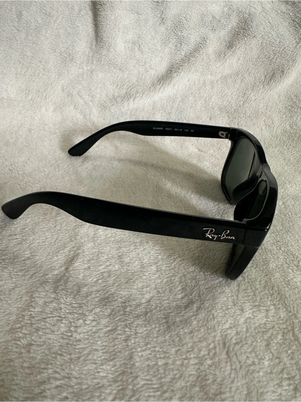 Kids Ray-Ban Black Frame Green Lens Sunglasses